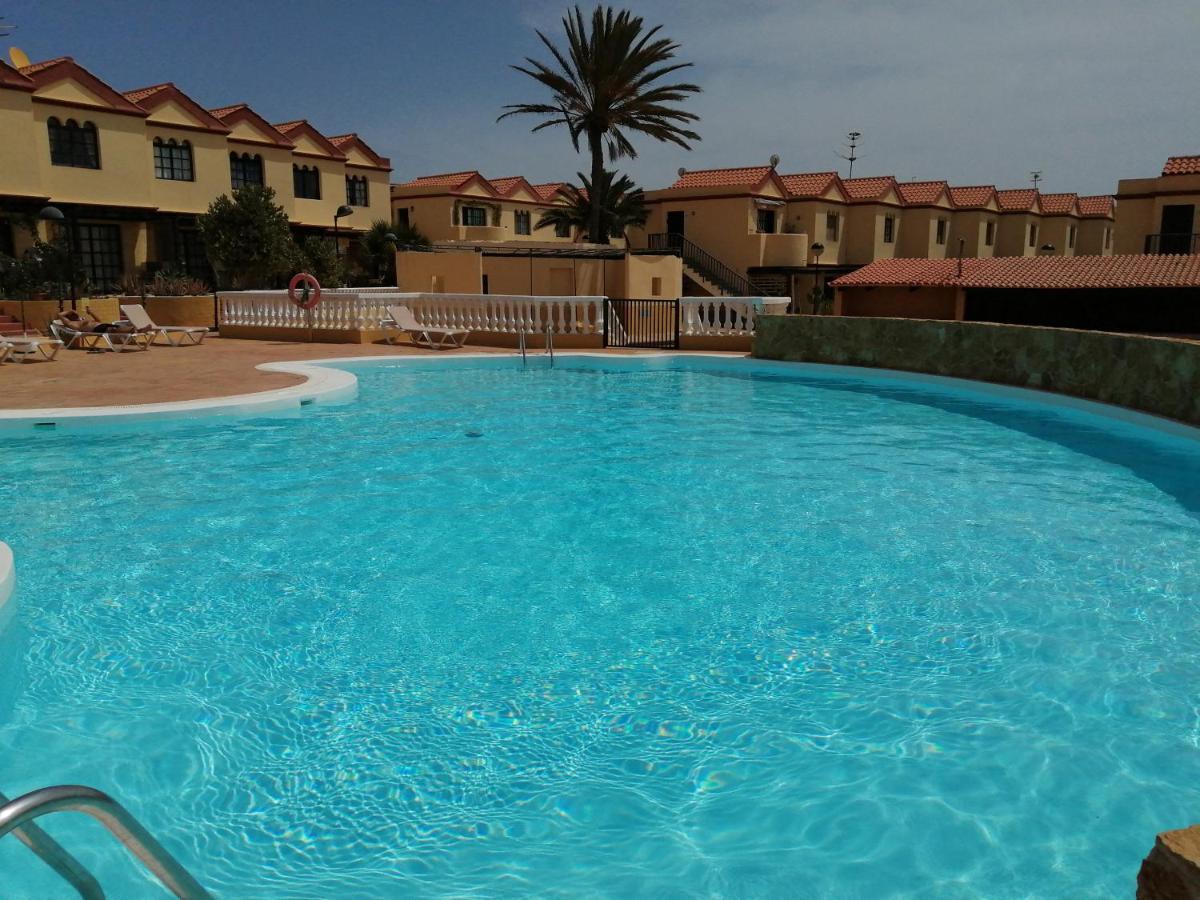 Apartamento Vista Piscina O Terraza, Wifi Gratis กอสตากาลมา ภายนอก รูปภาพ
