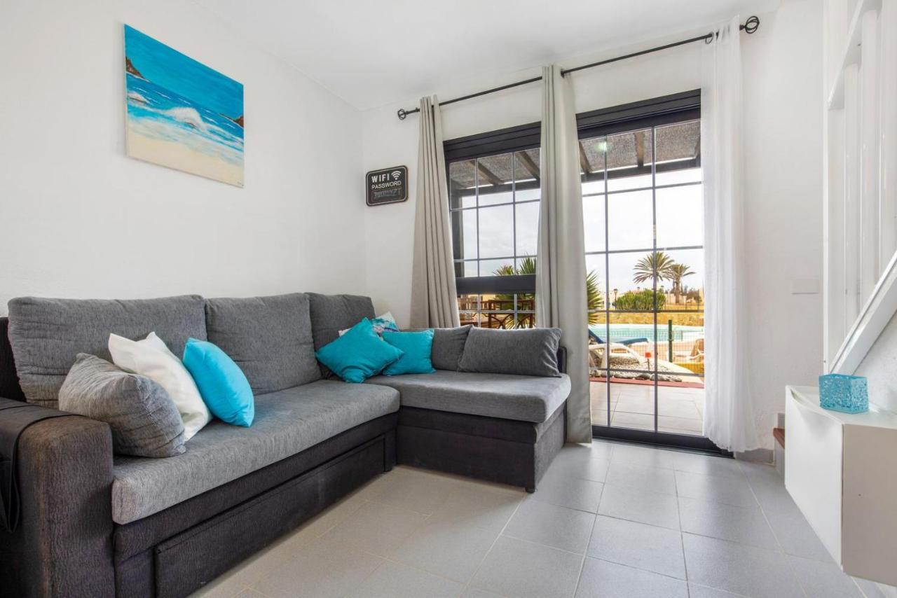Apartamento Vista Piscina O Terraza, Wifi Gratis กอสตากาลมา ภายนอก รูปภาพ