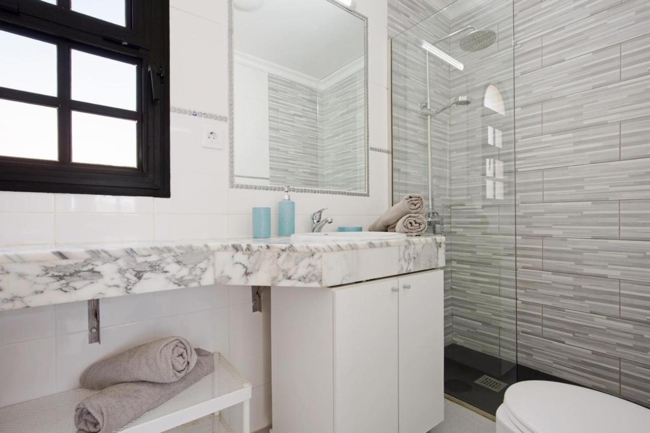 Apartamento Vista Piscina O Terraza, Wifi Gratis กอสตากาลมา ภายนอก รูปภาพ