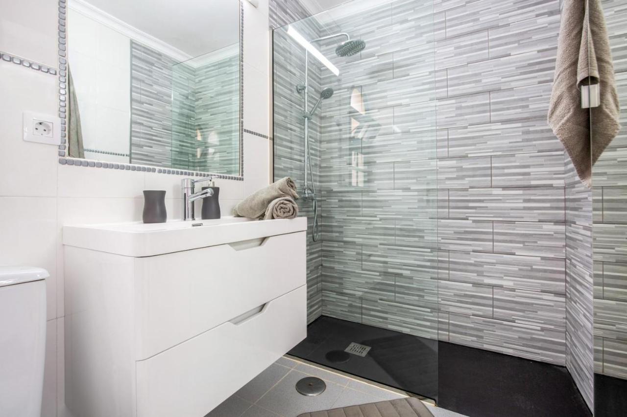 Apartamento Vista Piscina O Terraza, Wifi Gratis กอสตากาลมา ภายนอก รูปภาพ